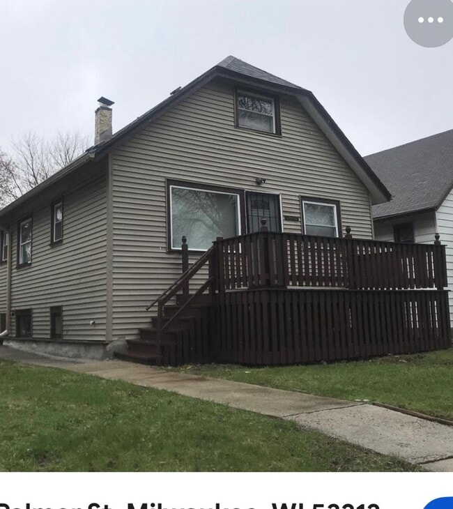 Building Photo - Located in Milwaukee’s Harambee/Riverwest area, the property benefits from proximity to downtown,...