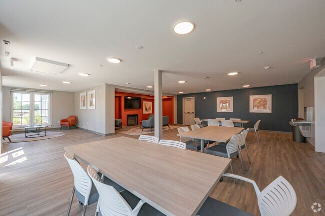 Shoreline Grove - Community Room - Shoreline Grove