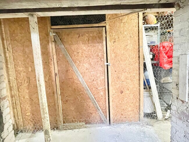 Building Photo - 7 Cypress Rd