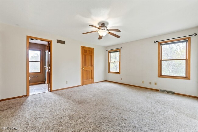 Building Photo - 1720 Stine Rd