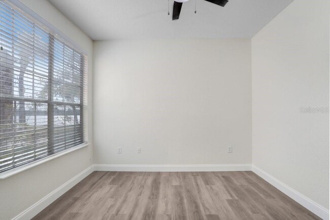 Building Photo - 9142 Lake Chase Island Way