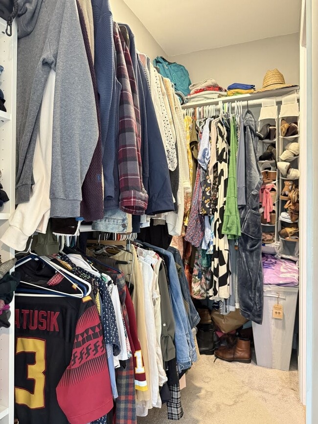 Building Photo - 1328 Morris Rd SE