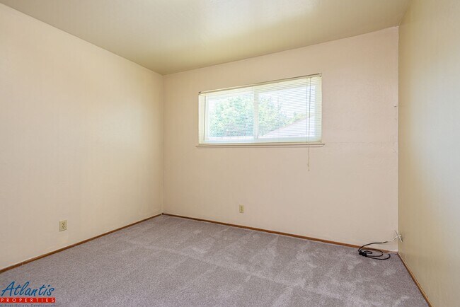 Building Photo - 2630 Bowers Ave