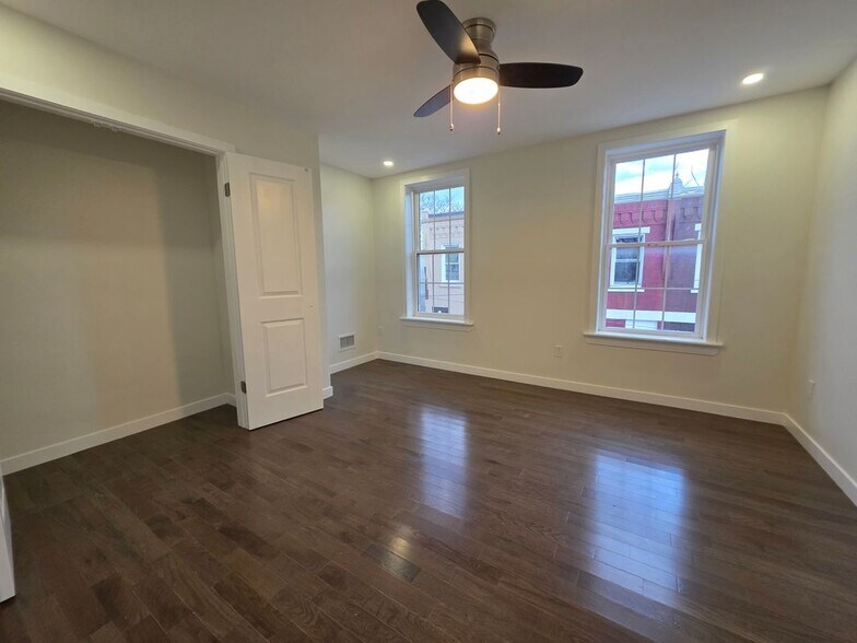 Building Photo - 1714 N Taney St