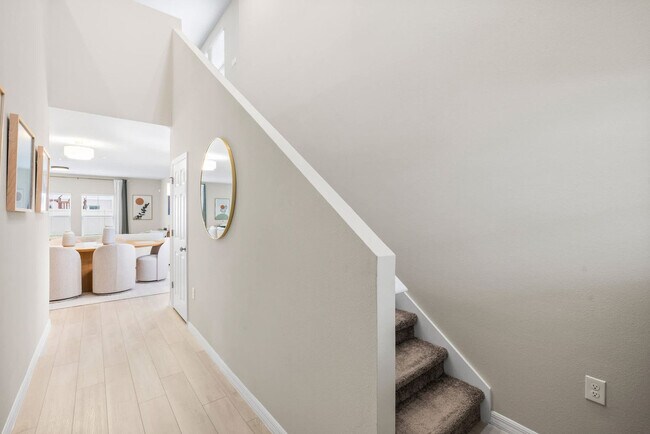 Building Photo - 7846 Peace Lily Ave