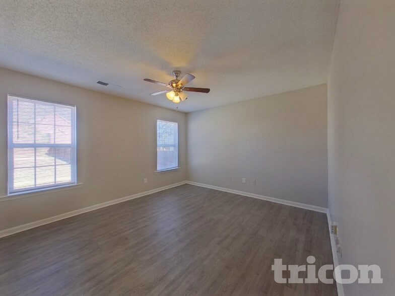 Building Photo - 3543 Arvin Dr