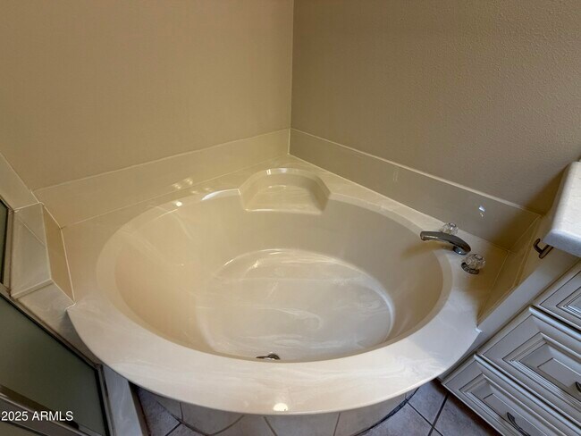 Building Photo - 26629 S Sageberry Dr