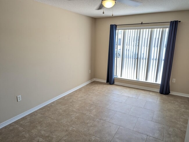 Building Photo - 9708 Parker Lake Cir