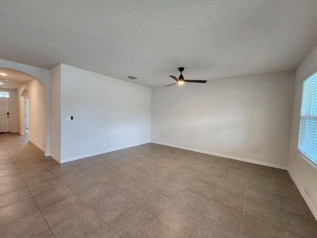 Building Photo - Gorgeous 2020 Construction, LIKE NEW!!! 3-Bedroom, 2-Bathroom
