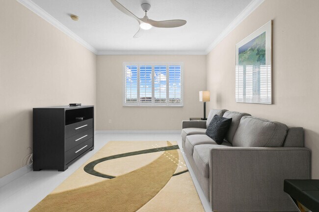 Building Photo - 3610 Gardens Pkwy