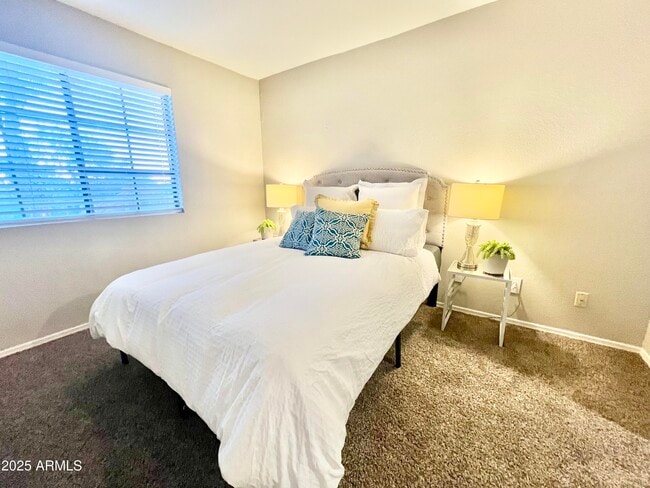 Building Photo - 2855 S Ext Rd