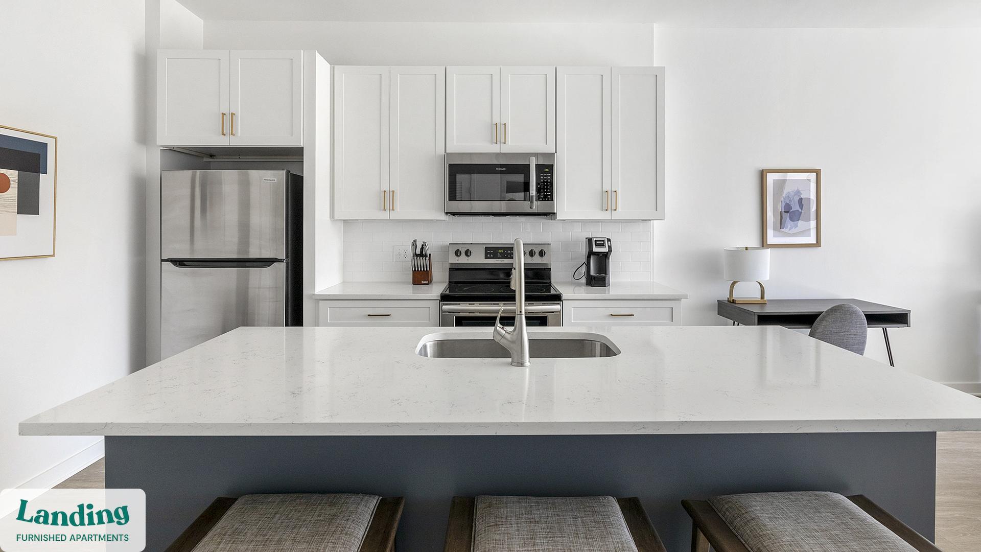 Building Photo - 2708 Old Lebanon Pike