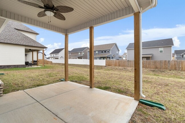 Building Photo - 1629 Kestrel Dr