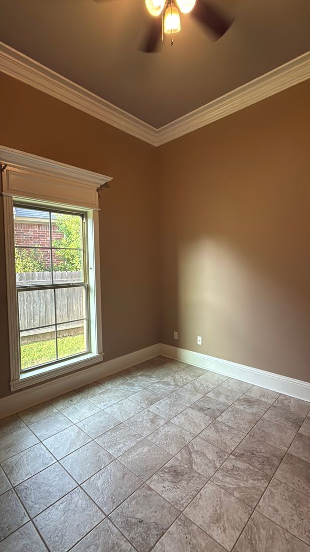 Building Photo - Rental Property in Twelve Oaks