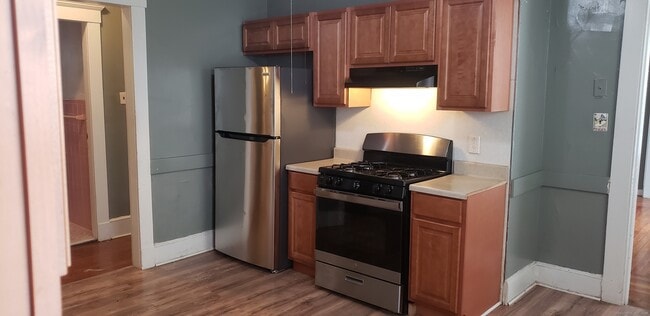 Building Photo - 379 Winthrop Ave