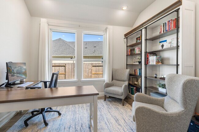 Building Photo - 16147 Sapphire Crst Dr