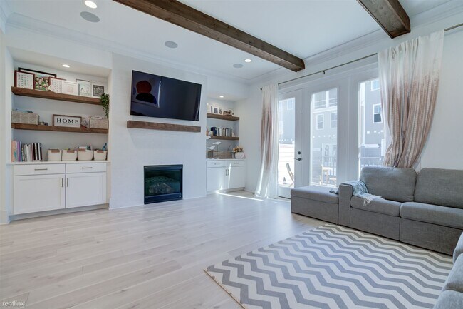 Building Photo - 5 br, 4.5 bath Townhome - 342 Purbrook Ln