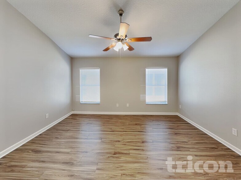 Building Photo - 12429 Cedarfield Dr