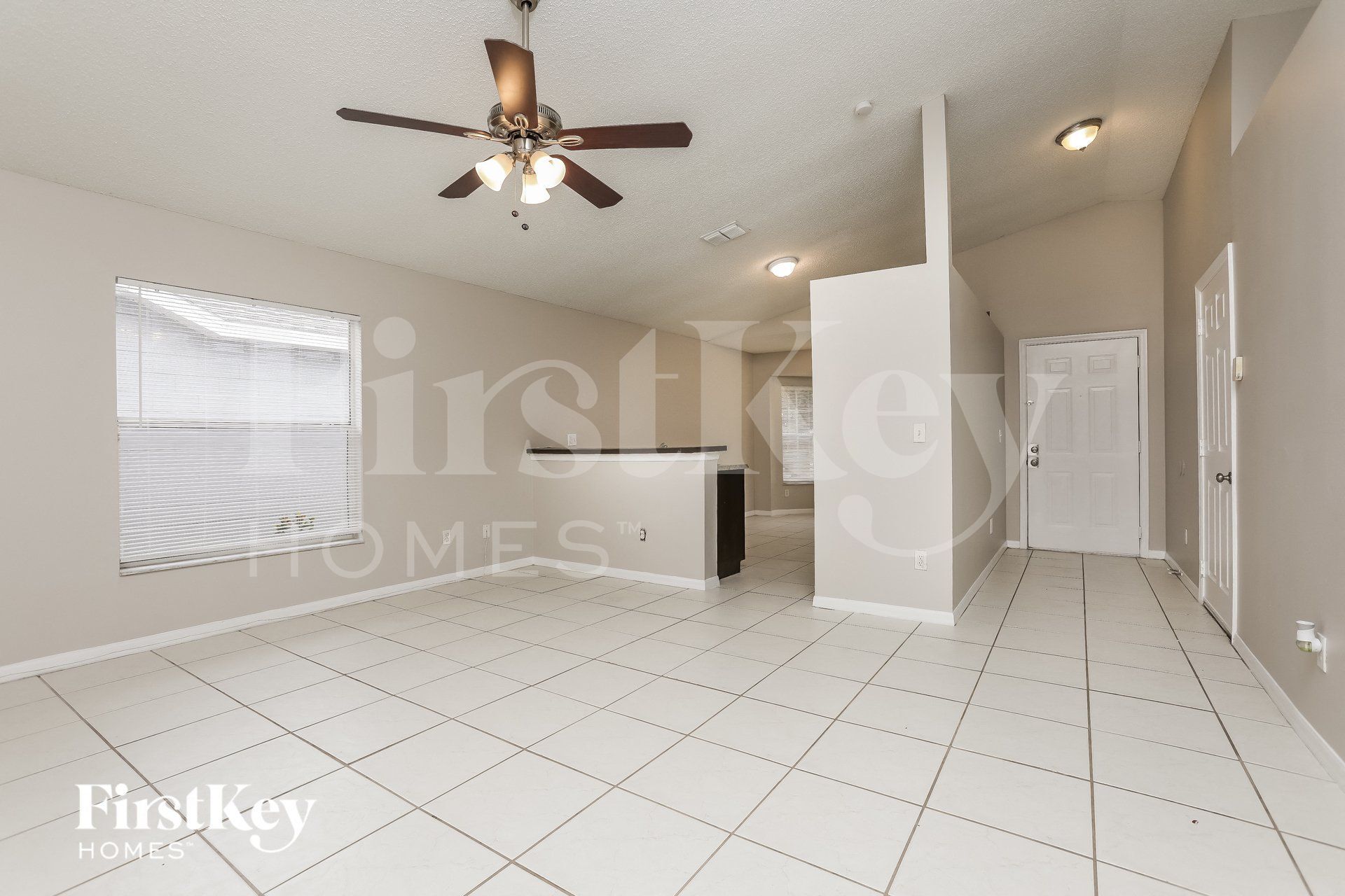 Building Photo - 7466 Groveoak Dr