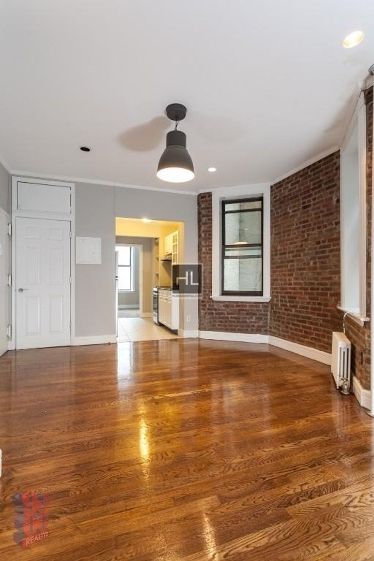 Building Photo - East 18th Street