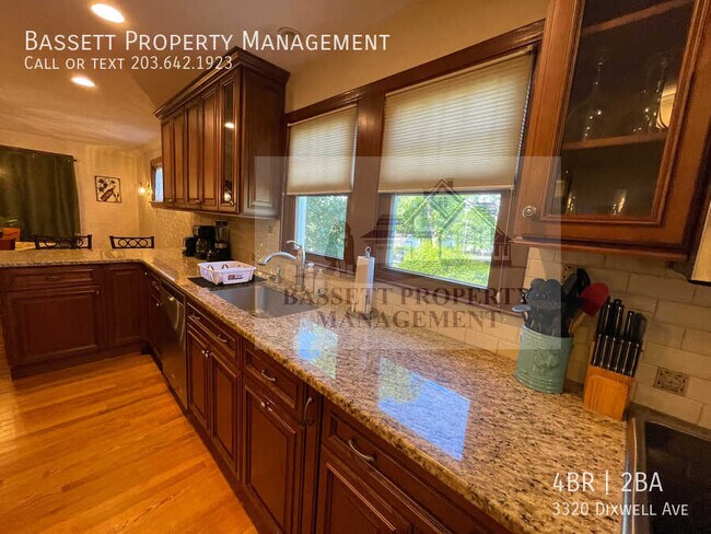 Building Photo - 3320 Dixwell Ave