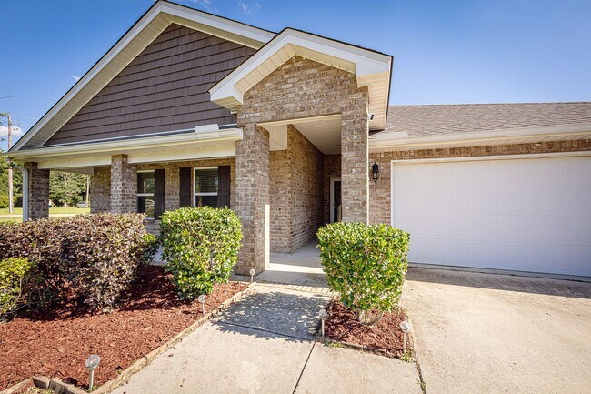 Building Photo - 9125 Bellewood Dr
