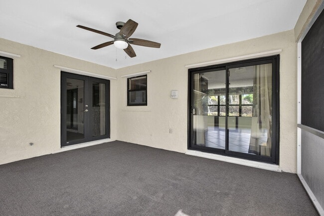 Building Photo - 7107 181st Ct N