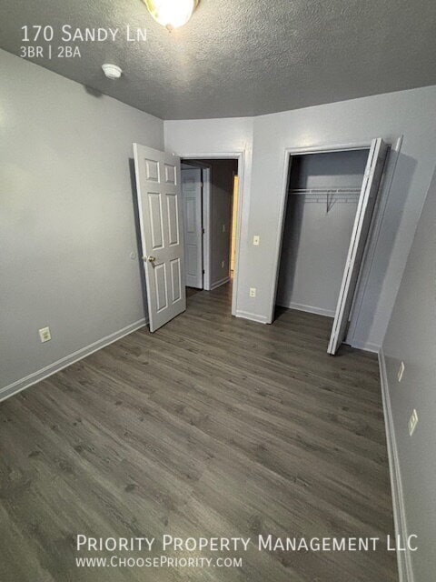 Building Photo - 170 Sandy Ln