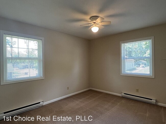 Building Photo - 2 br, 1 bath House - 420 West