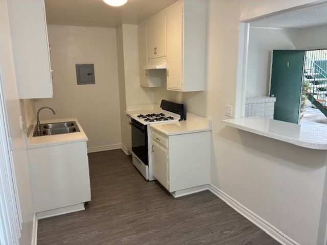 Building Photo - 11026 Imperial Hwy.