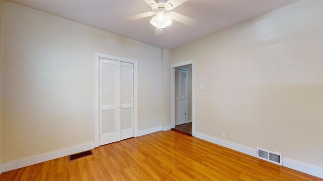 Building Photo - 7030 Clayton Rd