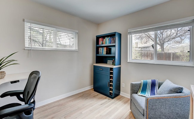 Building Photo - 3483 S Glencoe St