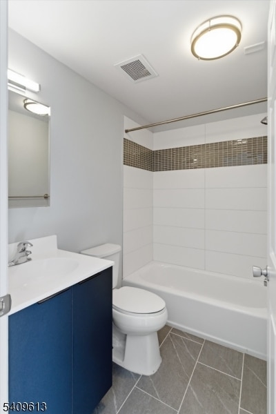 Building Photo - 160 Lafayette St