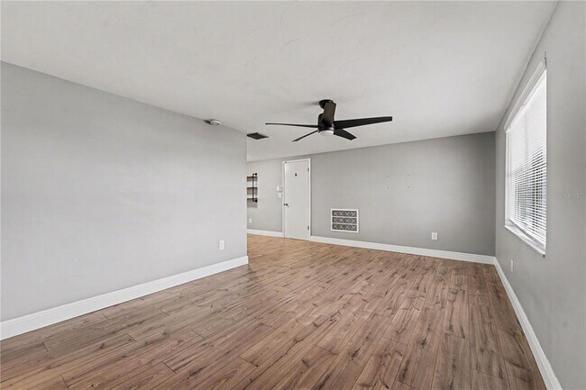 Building Photo - 3528 Rock Royal Dr