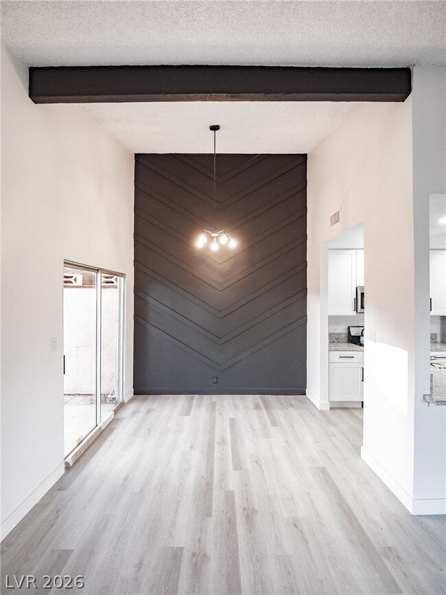 Building Photo - 4386 Caliente St