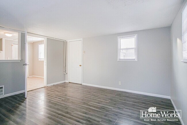 Building Photo - Well-maintained two-bedroom, one-bath home with a practical layout, & cozy living areas.