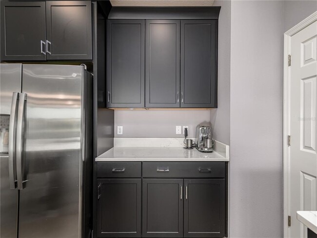 Building Photo - 29844 Southwell Ln