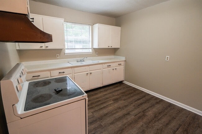 Building Photo - 3516 Toucan Dr