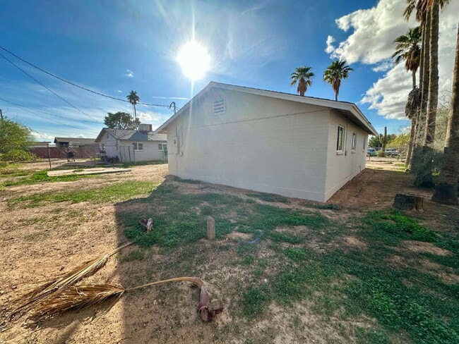 Building Photo - 4577 N Palo Verde Ln