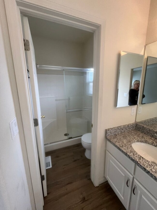 Building Photo - Beautiful 3 Bed, 2 Bath Home with 2-Car Garage in Desirable Sparks Neighborhood