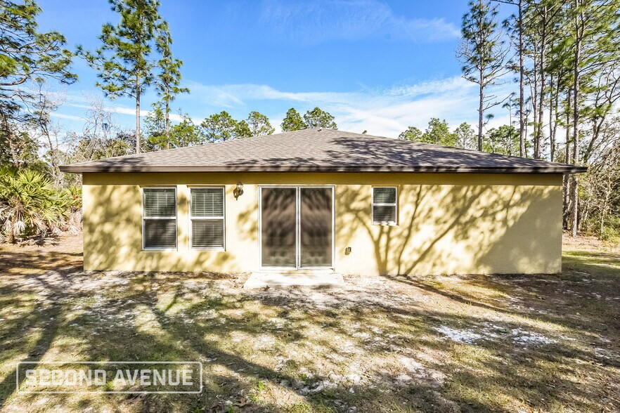 Building Photo - 3637 W Parkview Dr