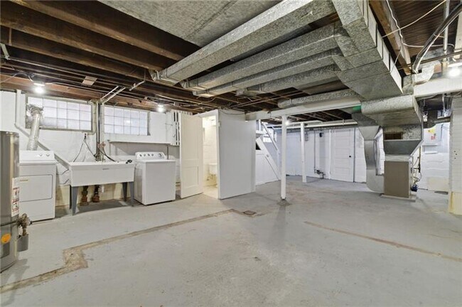 Building Photo - Beautiful Home for Rent