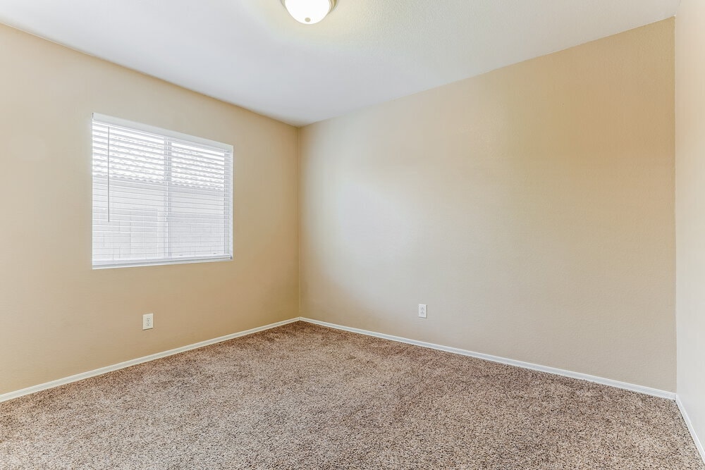 Building Photo - 4853 E Harmony Ave