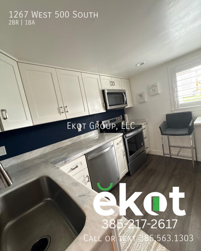 Building Photo - 1267 W 500 S