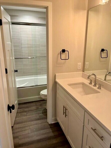 Building Photo - 6942 W 162nd Ct