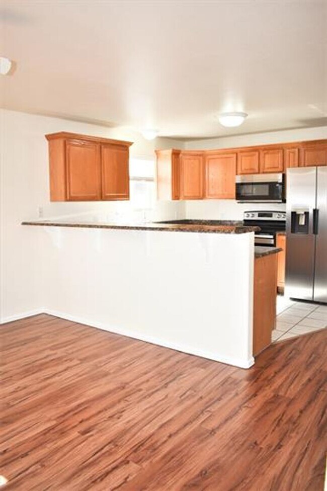 Building Photo - 497 Coronado Way