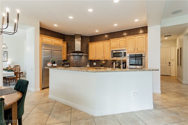 Building Photo - 7381 Summer Duck Way