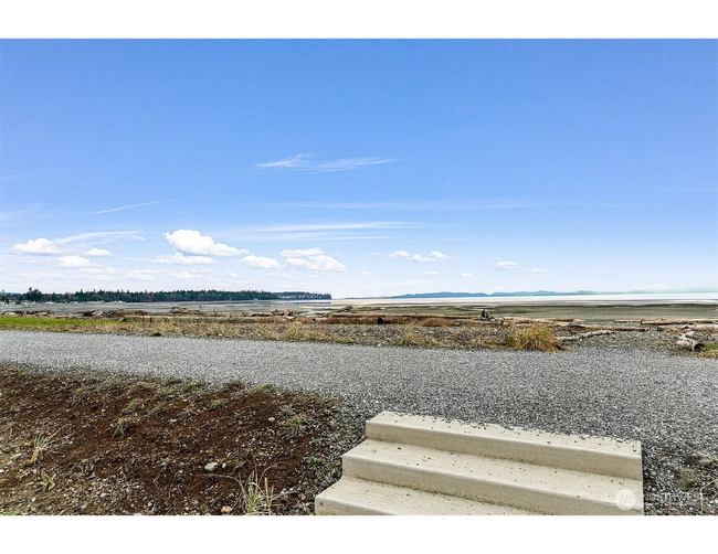 Building Photo - Beach Condo In Birch Bay - 2 Bed/2 Bath - ...