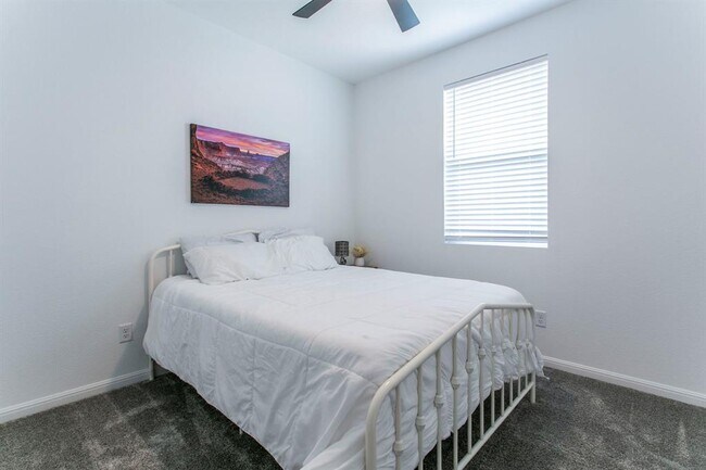Building Photo - 228 Citation Dr