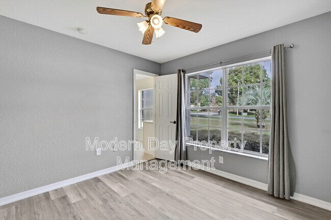 Building Photo - 12052 Jade Ave